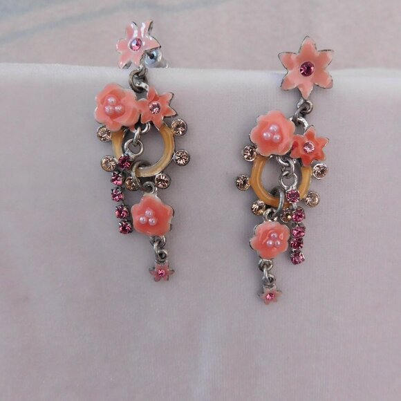 Ladies Pilgrim Pierced Earrings - Picture 1 of 1